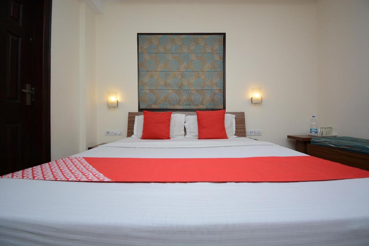 Oyo 5478 Skippers Inn Ludhiana Room photo